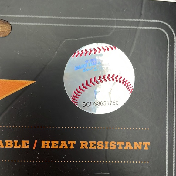 Yankees Oven Mit - Picture 3 of 3